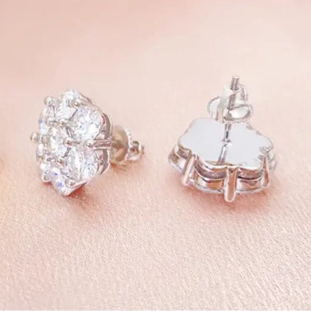 7ct total moissanite earrings 3.5ct each earring - Picture 9 of 10